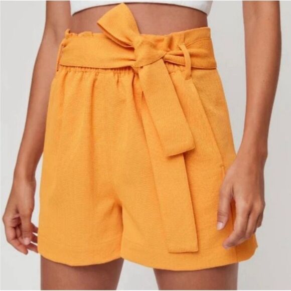 Aritzia WILFRED Gelas Tuscan Sun High Rise Short - Picture 1 of 6